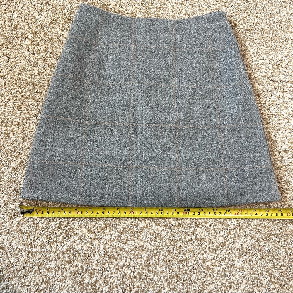 Plaid Grey Mini Skirt with Shorts Size Small - Picture 6 of 10